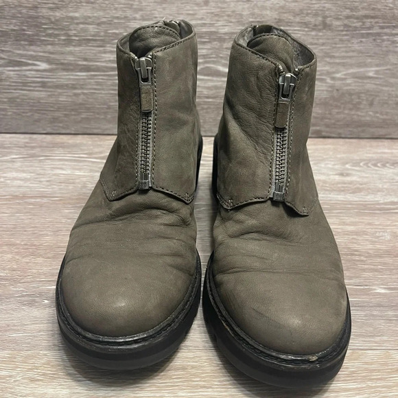 Eileen Fisher Casey‎ Taupe Tumbled Nubuck Chukka Bootie Size 8 - Picture 2 of 12